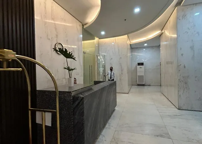 2bedroom Loft Within Bgc Apartment *