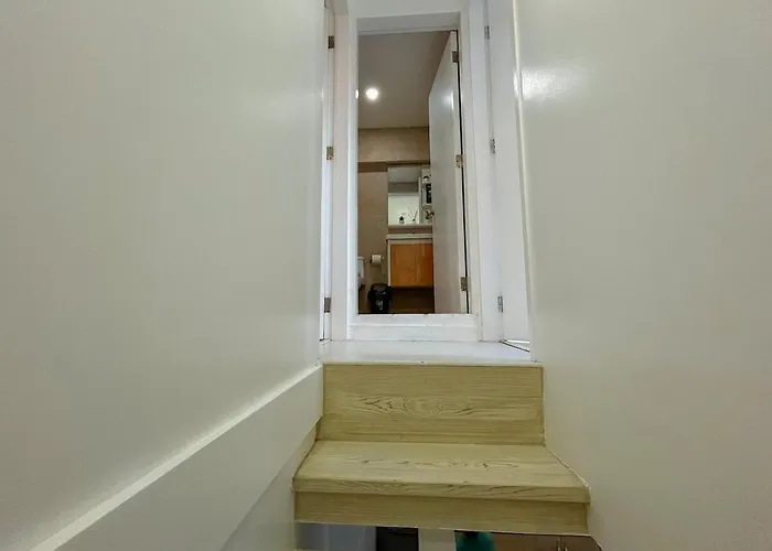 2bedroom Loft Within Bgc Apartment *